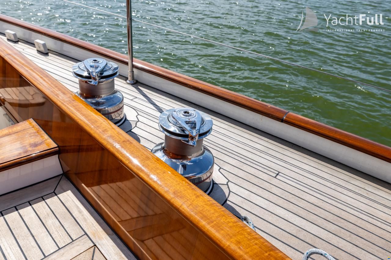 K&M Yachtbuilders Dykstra