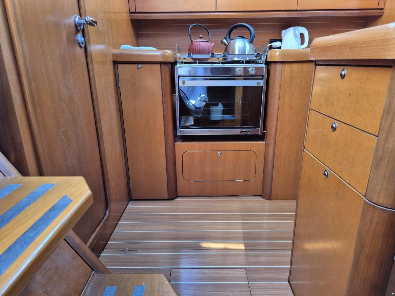 Grand Soleil 45