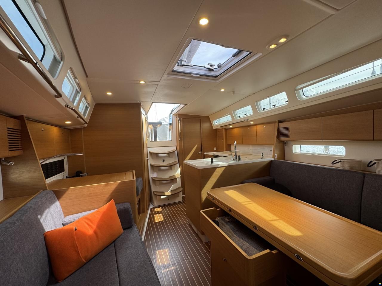 X-Yachts X 4.0