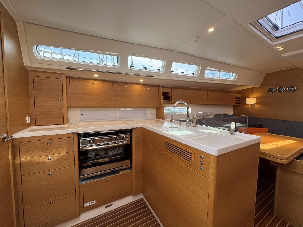 X-Yachts X 4.0