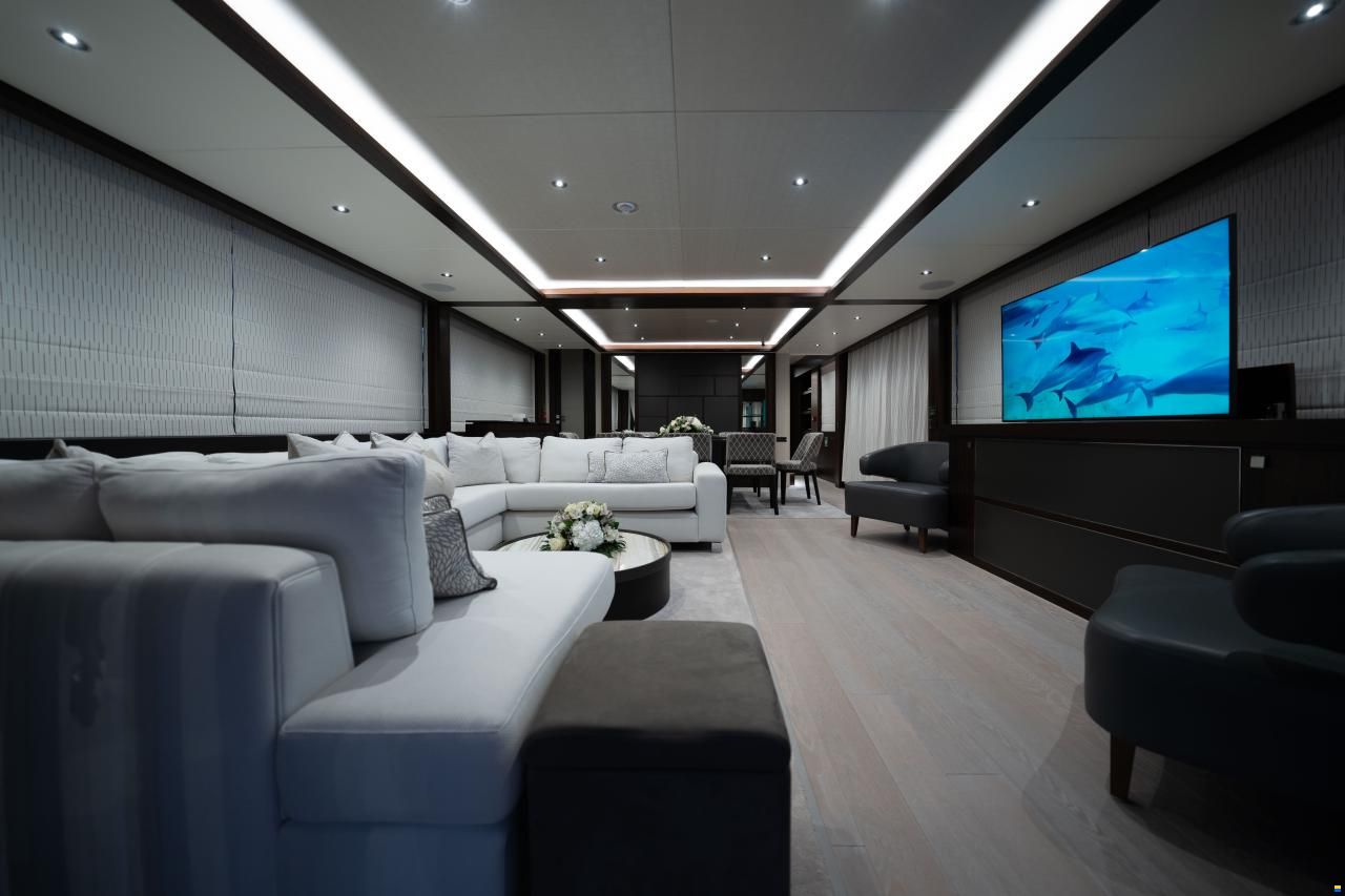 Sunseeker 95 Yacht