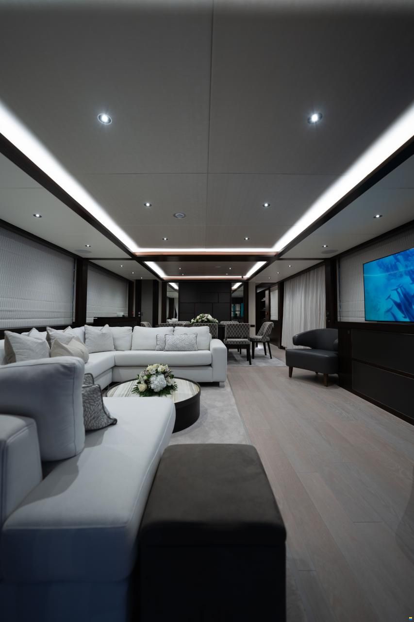 Sunseeker 95 Yacht