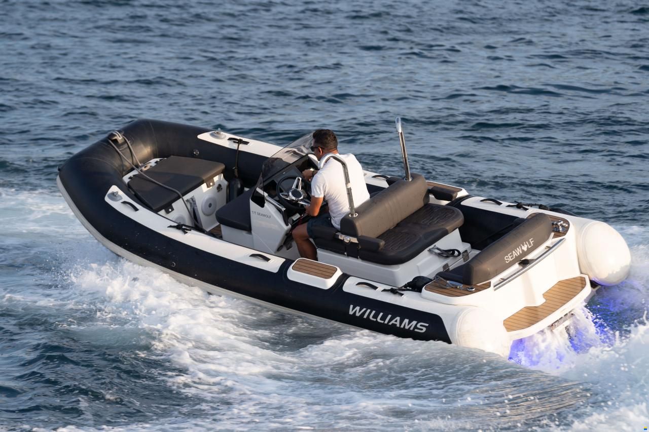 Sunseeker 95 Yacht