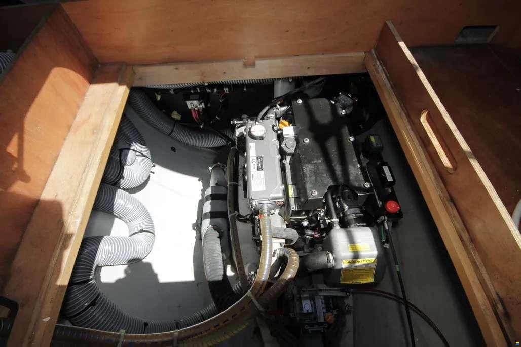 Lagoon 450 F