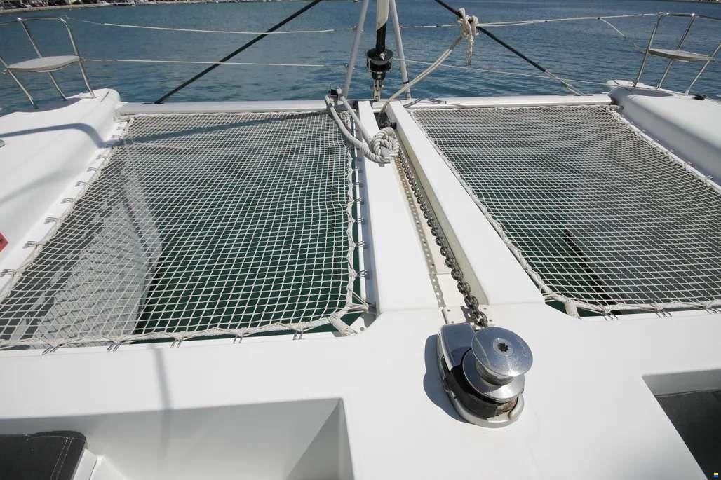 Lagoon 450 F