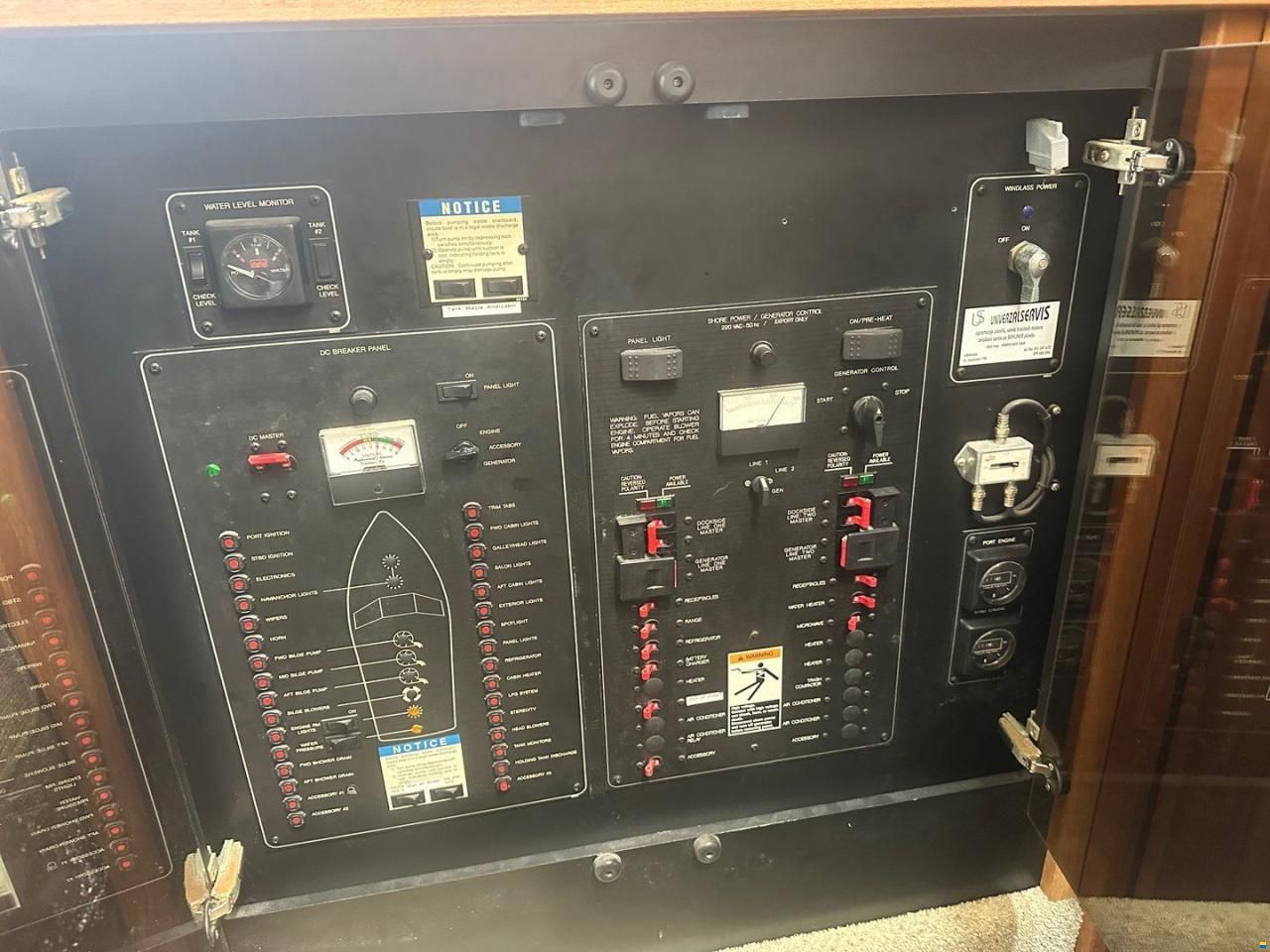 Bayliner 3587 AFT CABIN