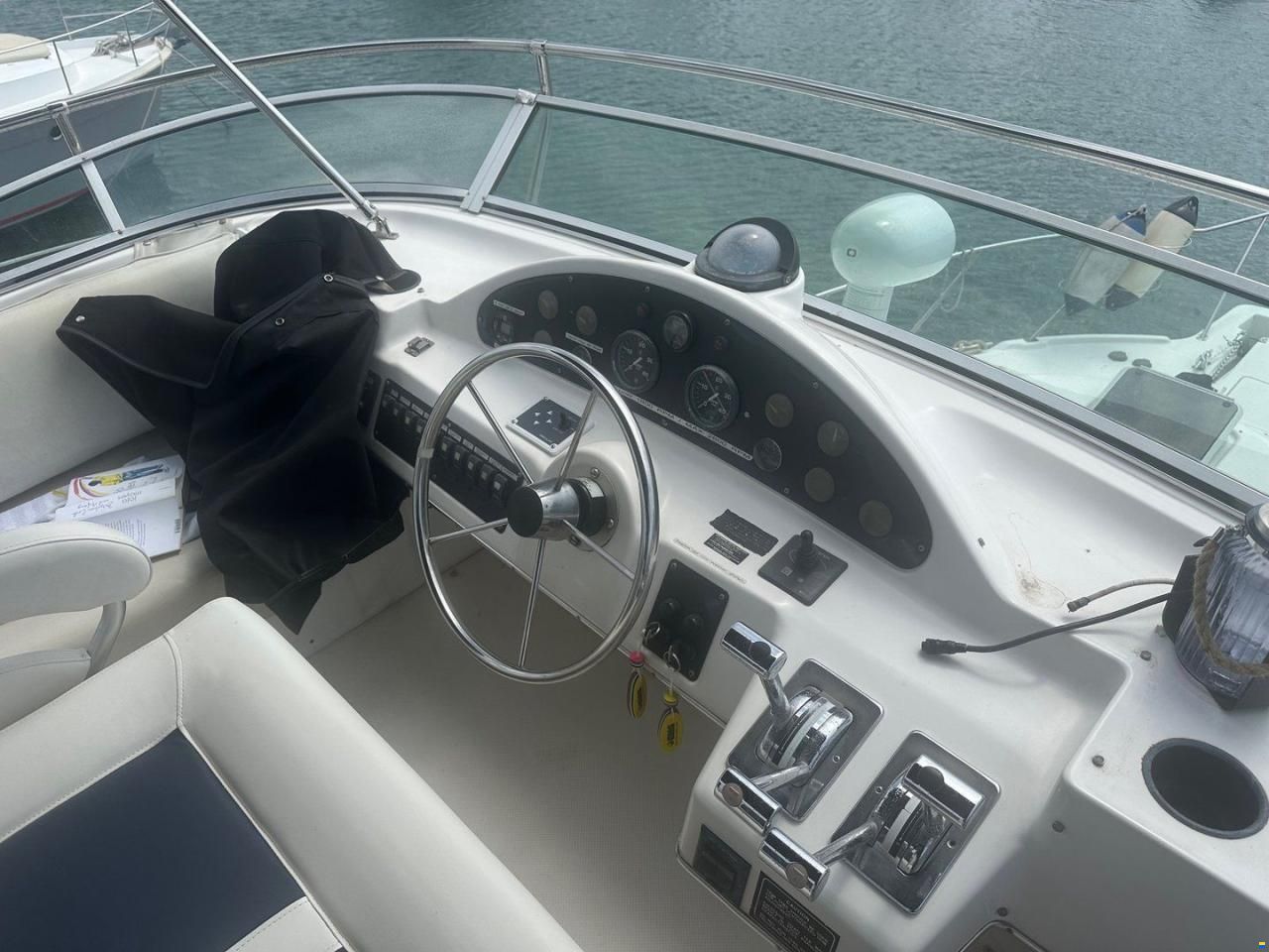Bayliner 3587 AFT CABIN