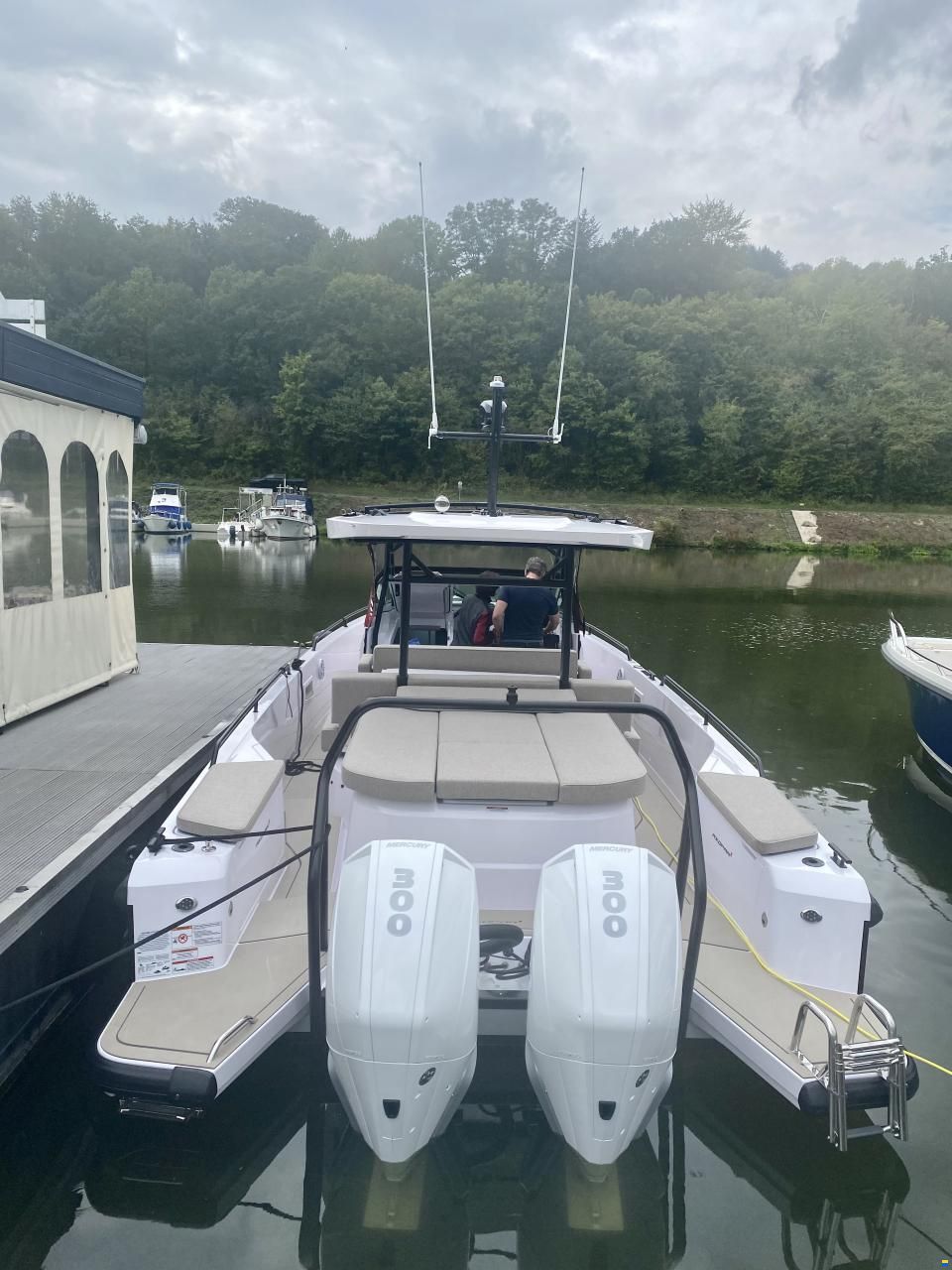 Axopar 37 Sun Top