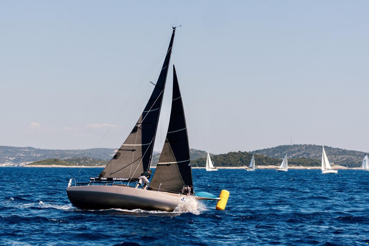 Aeolos Composites AP30