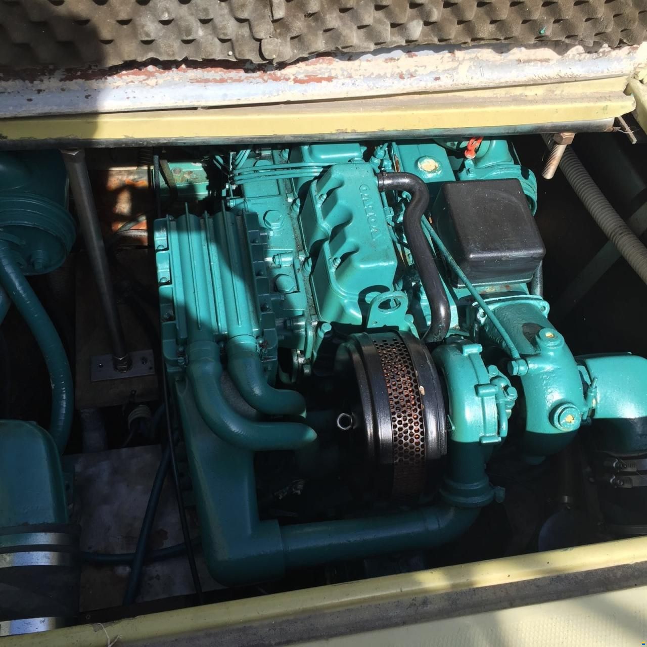 Robalo 26 Cavin Walkaround