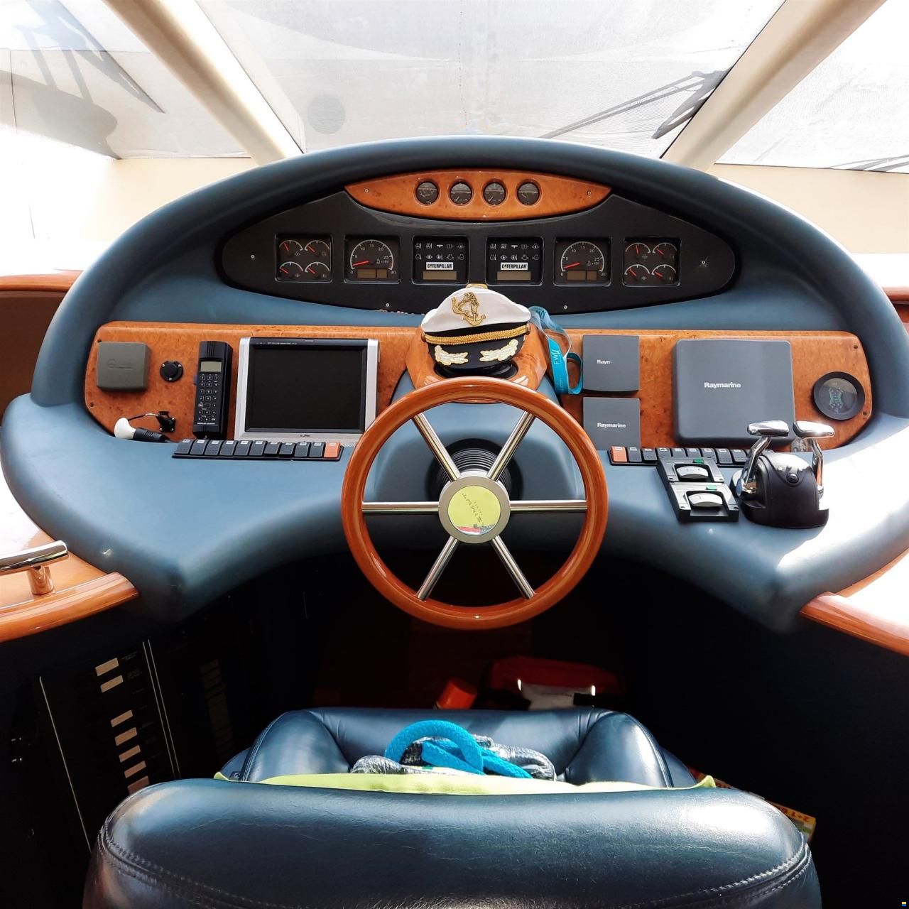 Azimut AZ 55