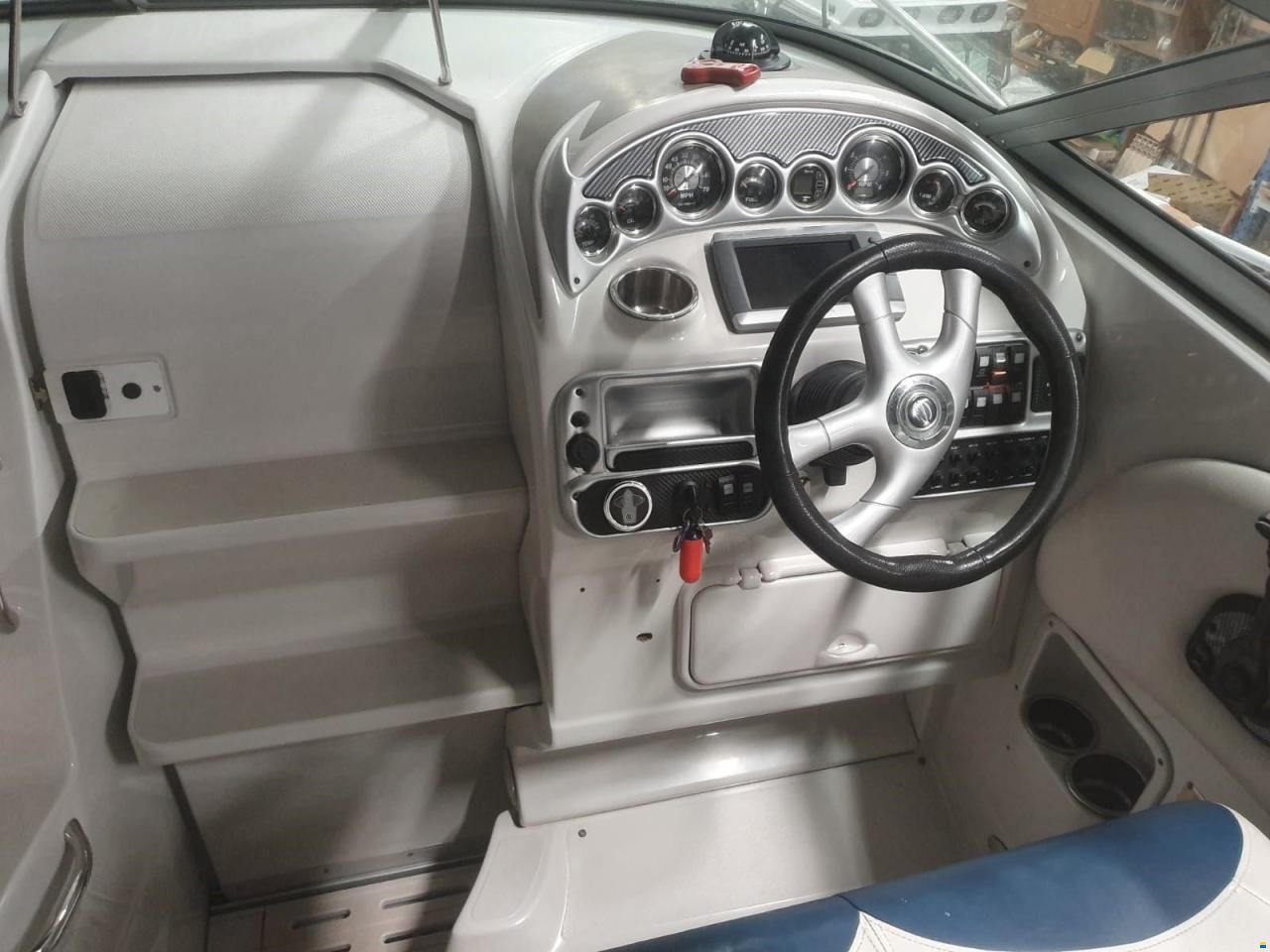 Crownline 270 CR