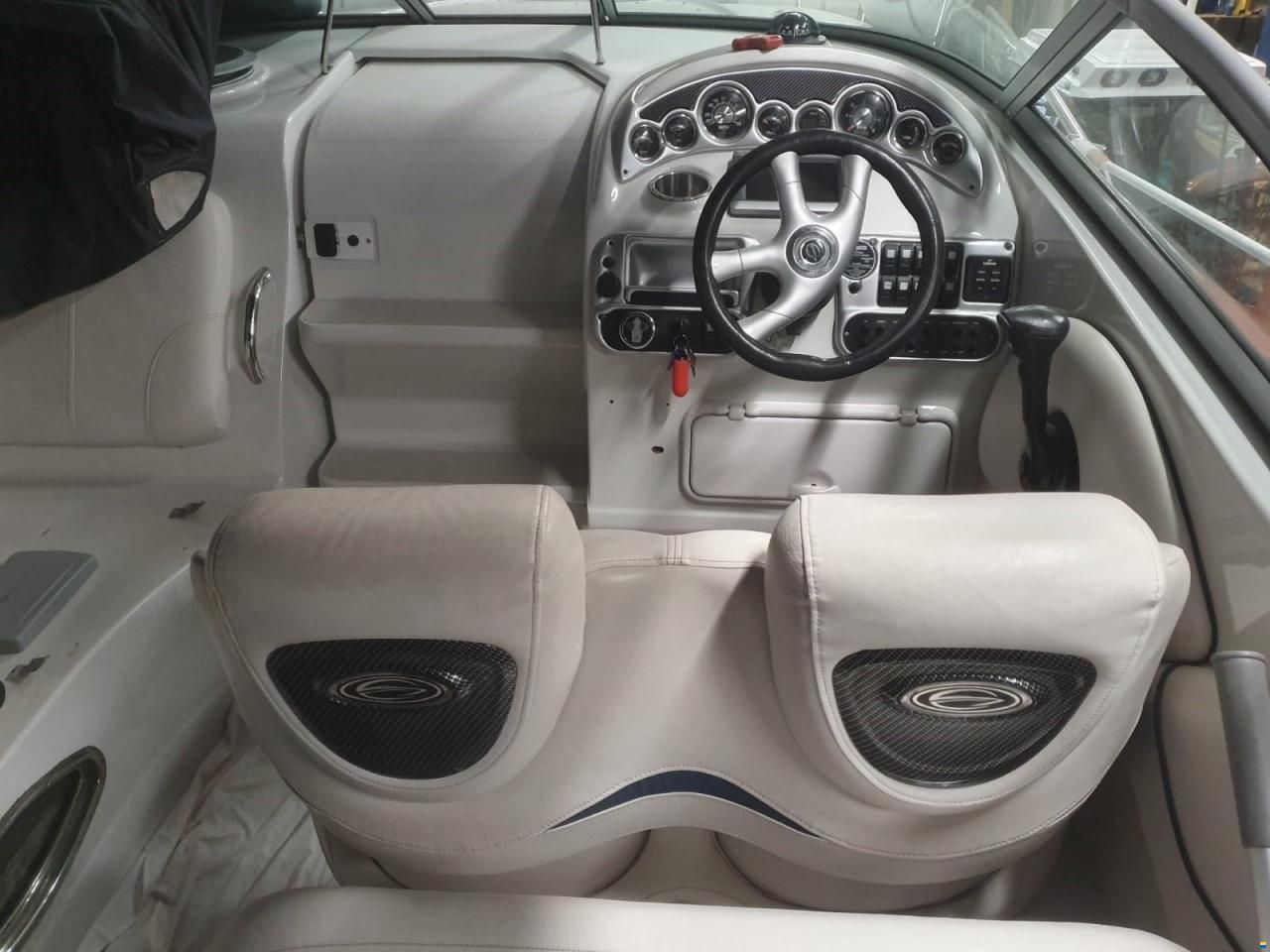 Crownline 270 CR