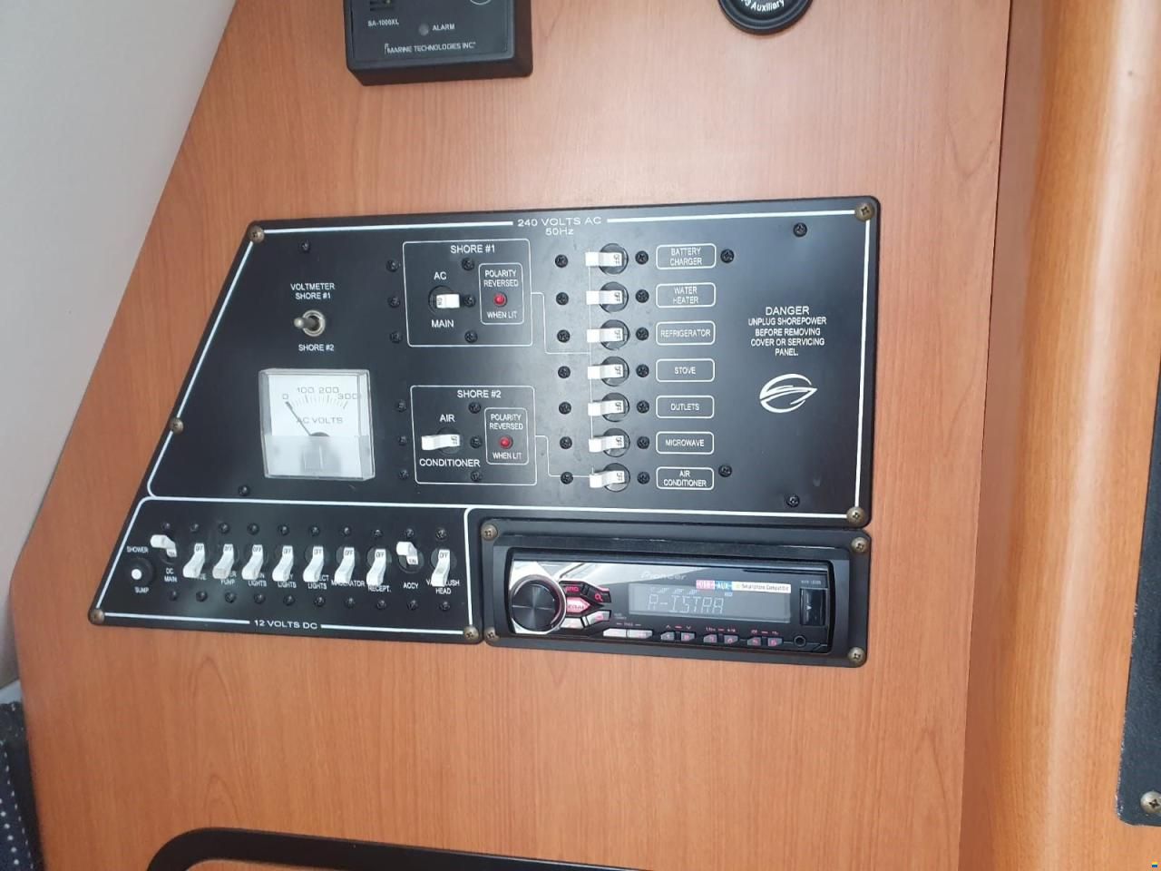 Crownline 270 CR