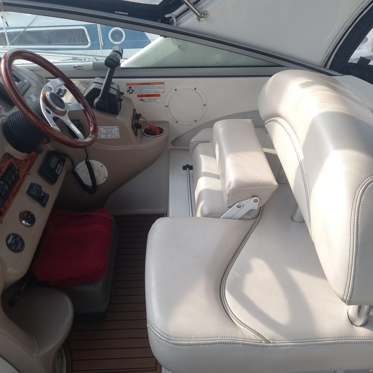 Larson Boats LARSON 310 CABRIO