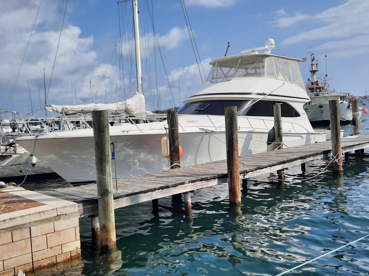 Viking Yachts 57' Convertible