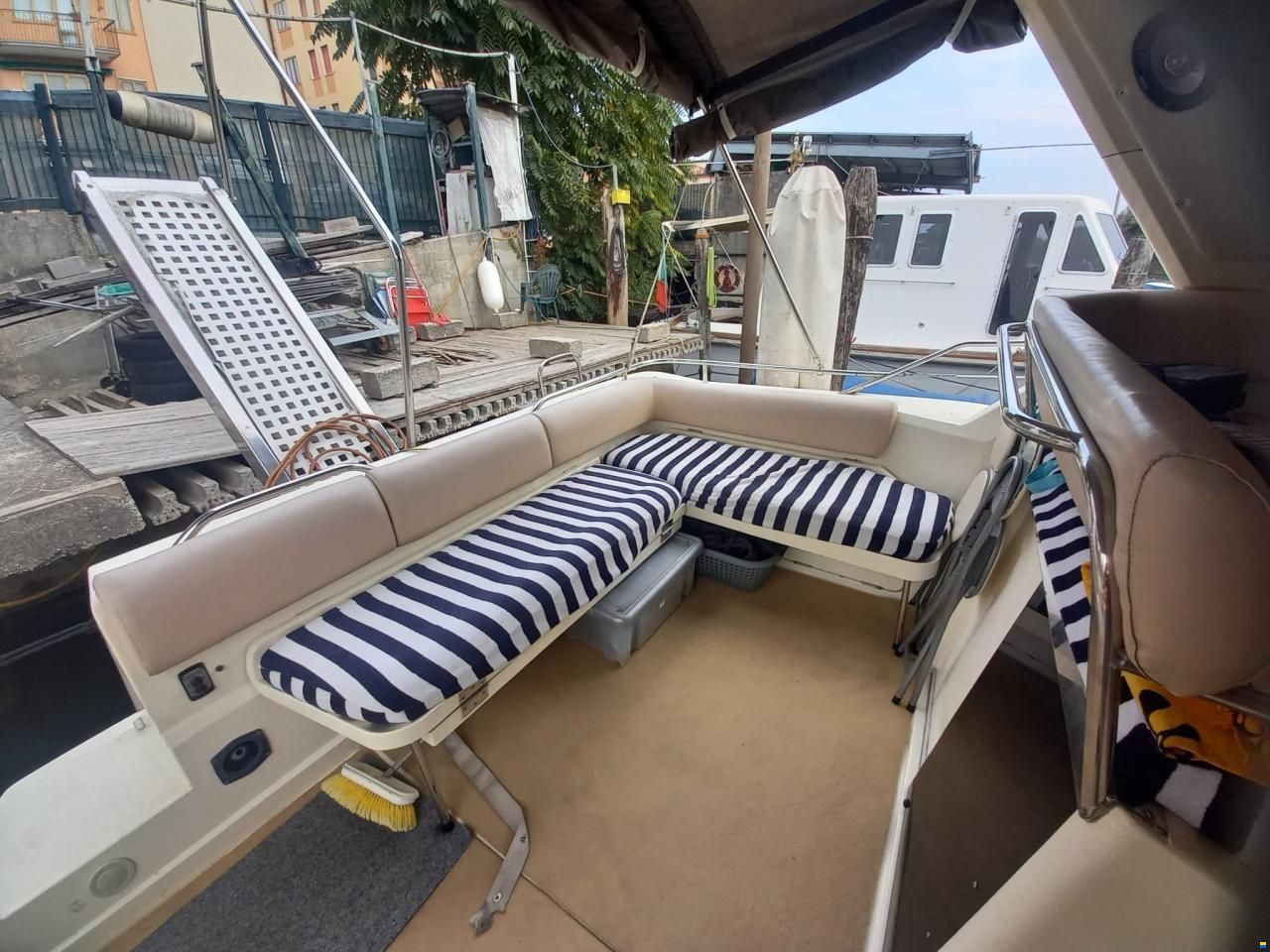 Sealine 365