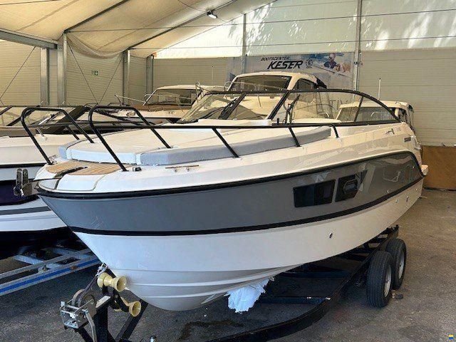 Quicksilver ACTIV 805 CRUISER