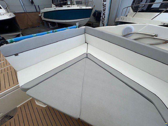 Quicksilver ACTIV 805 CRUISER