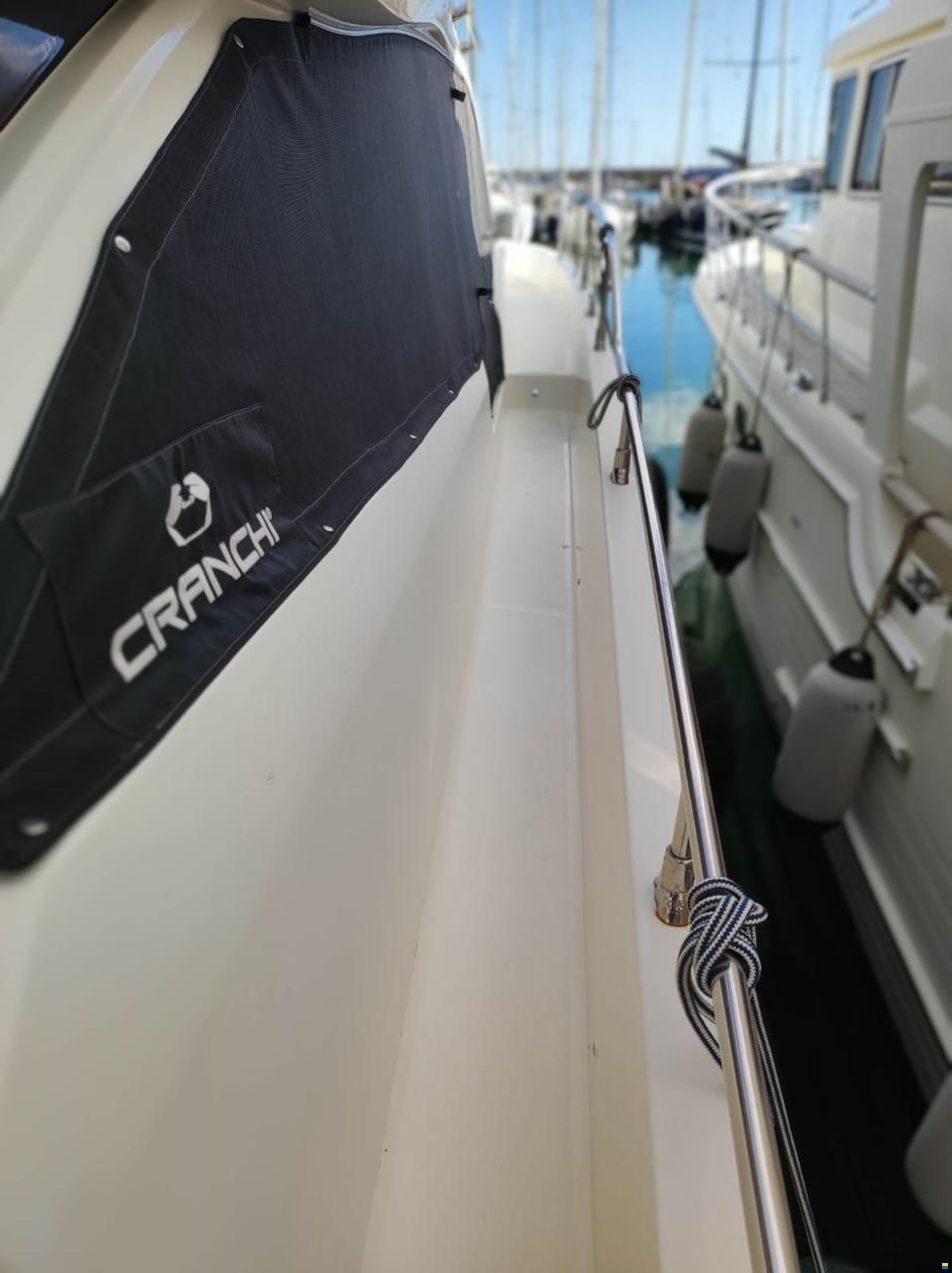 Cranchi E52S