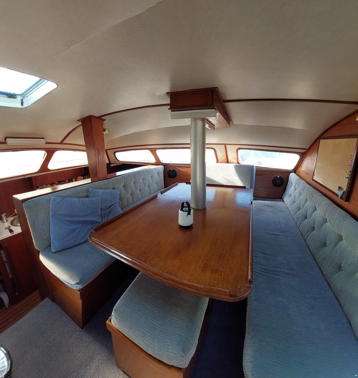 Sailcraft Comanche 32