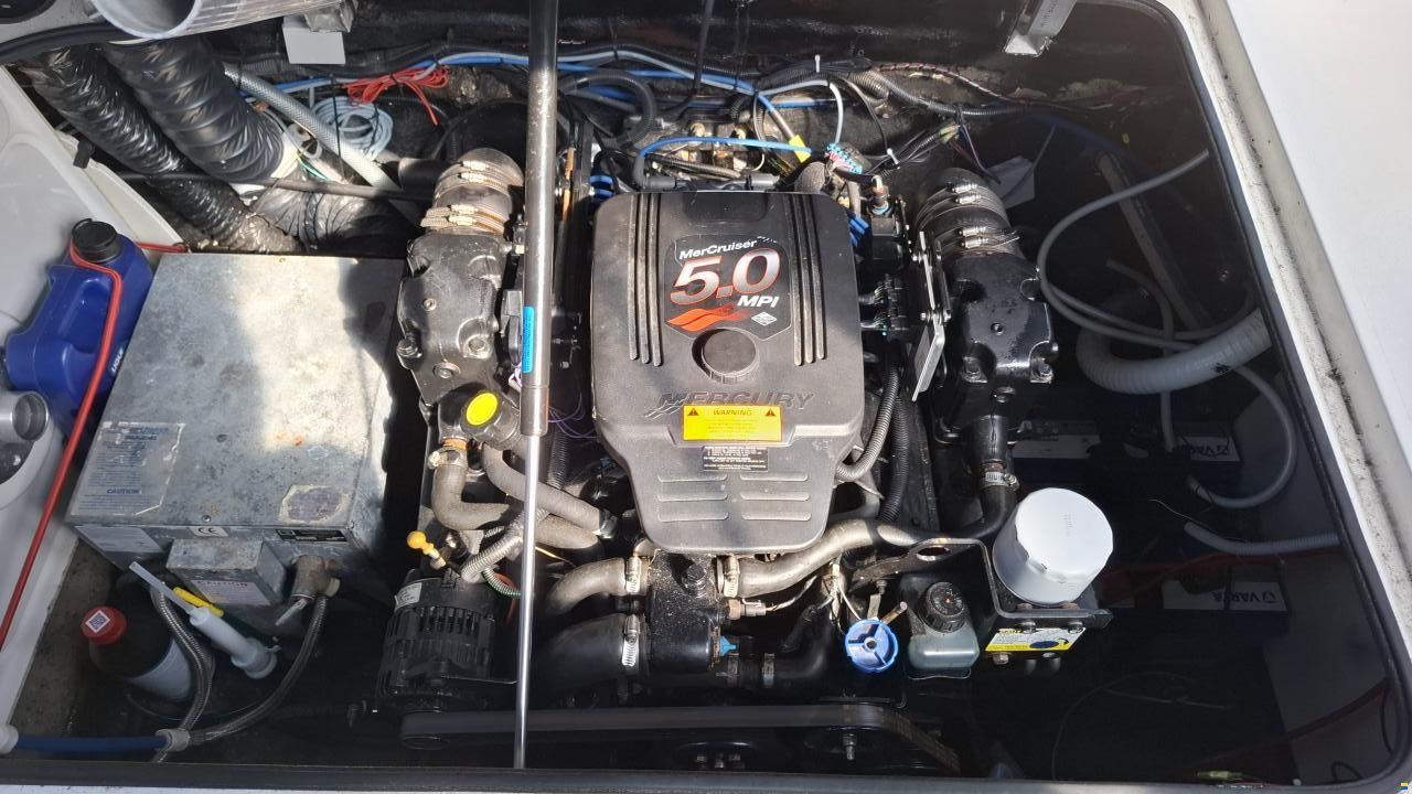 Stingray 240 CS