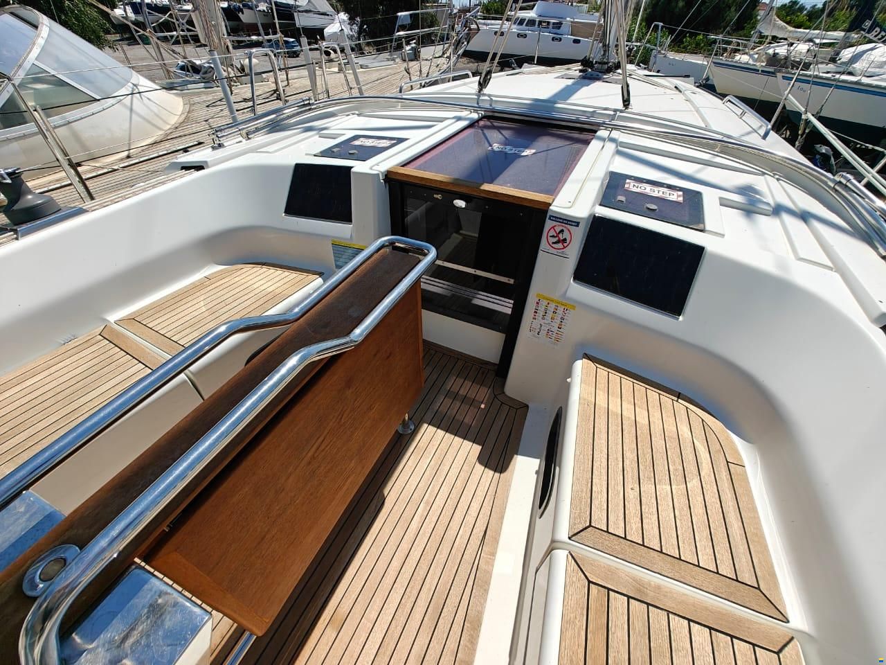 Hanse 385