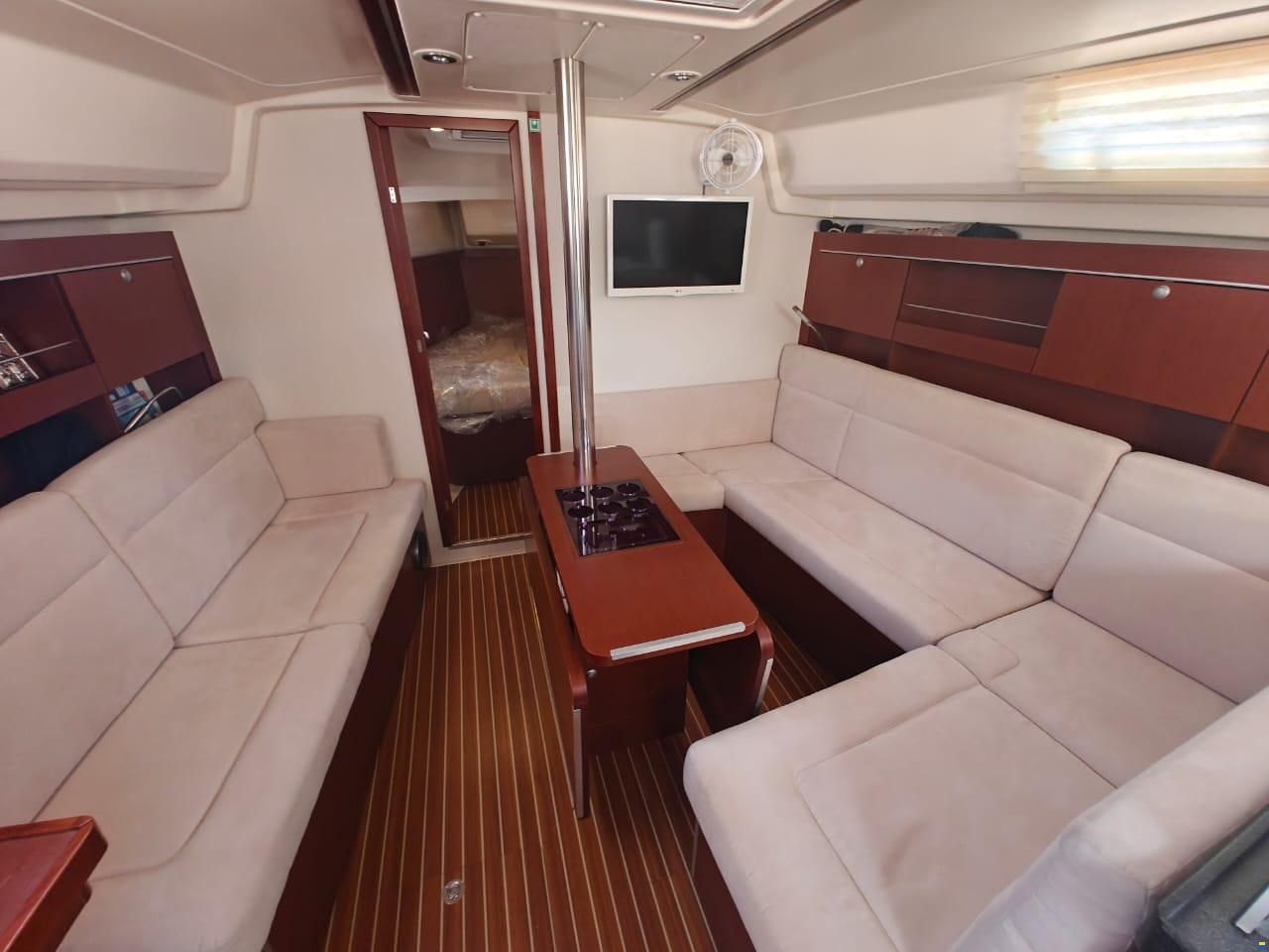 Hanse 385