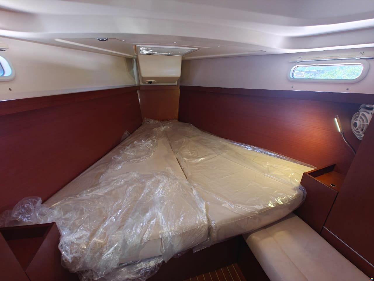Hanse 385