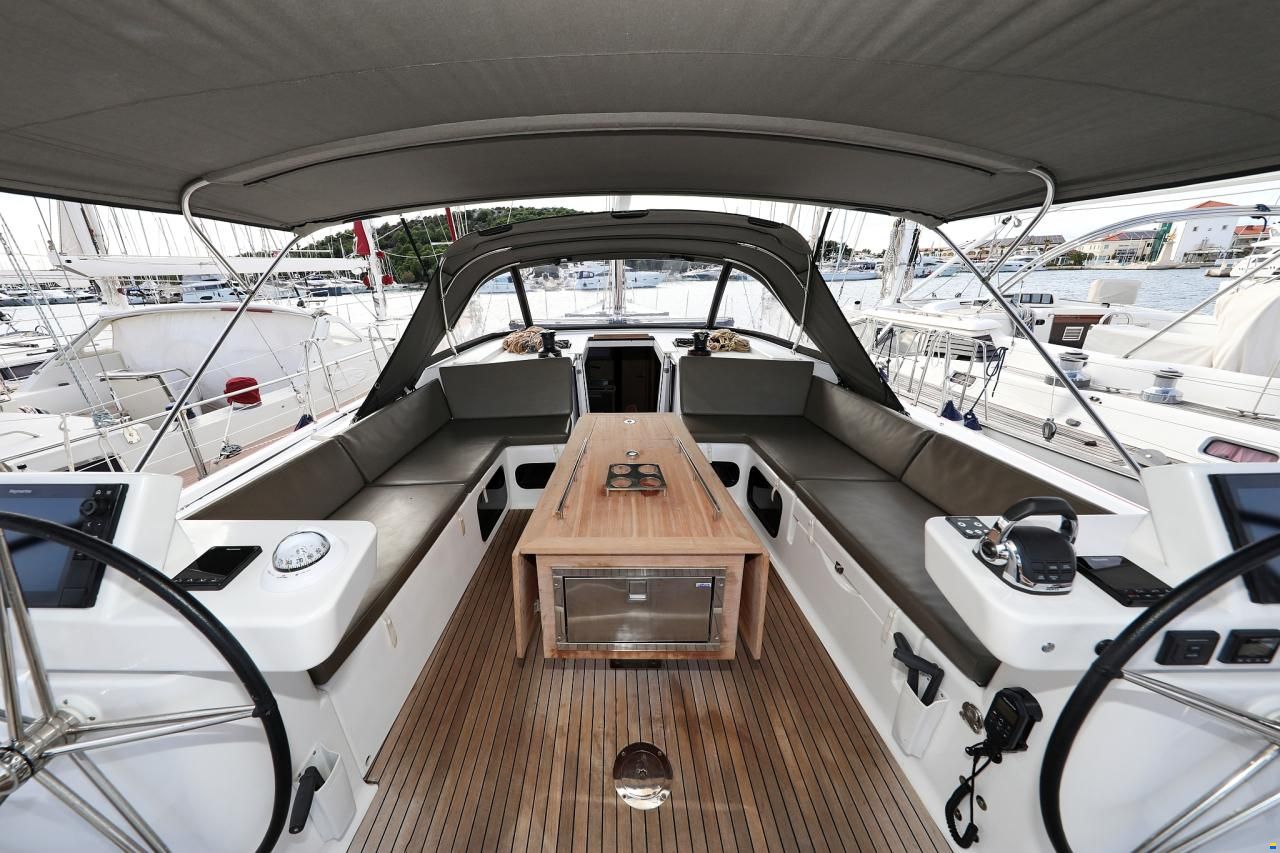 Dufour 56 Exclusive