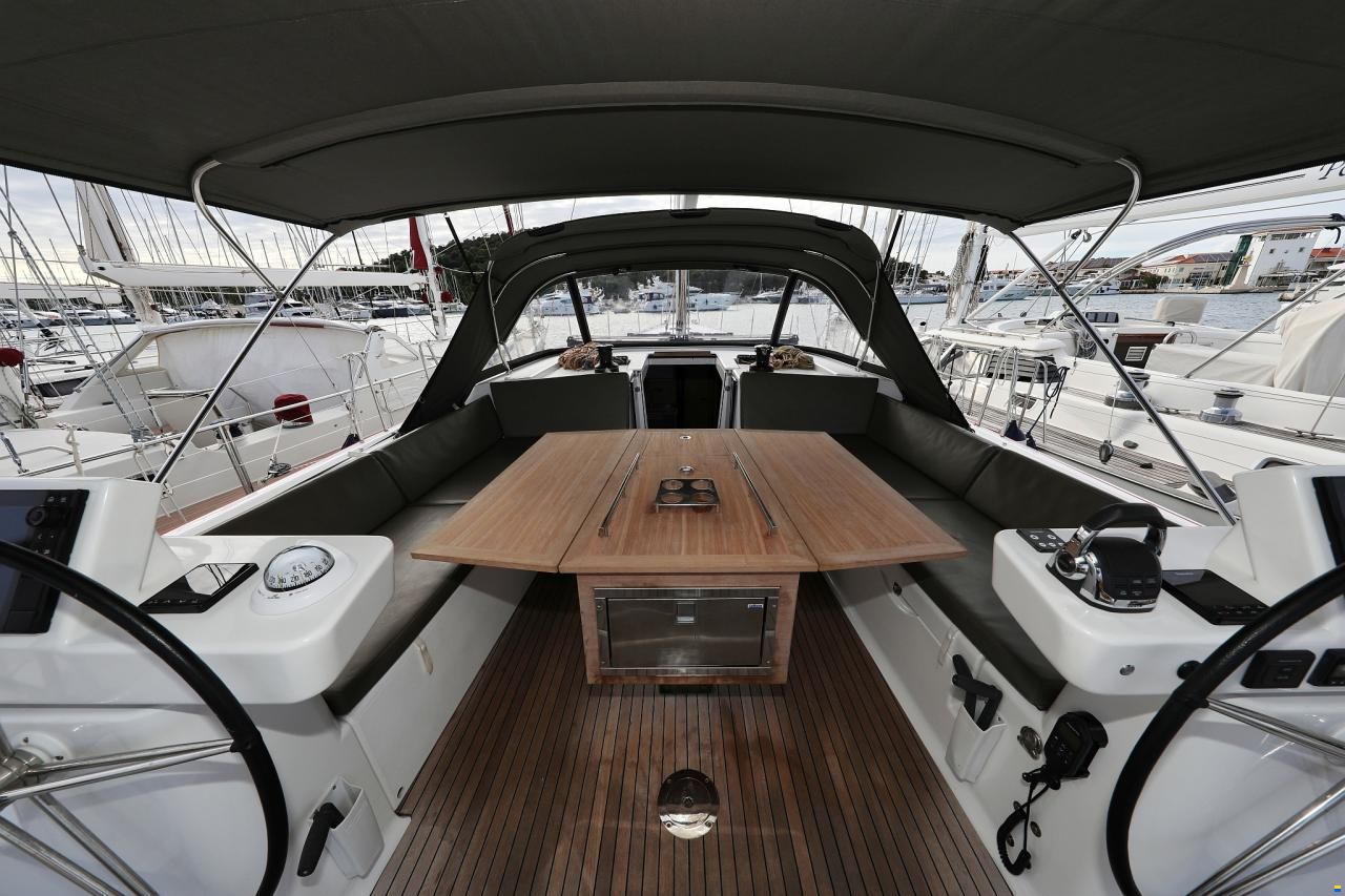 Dufour 56 Exclusive