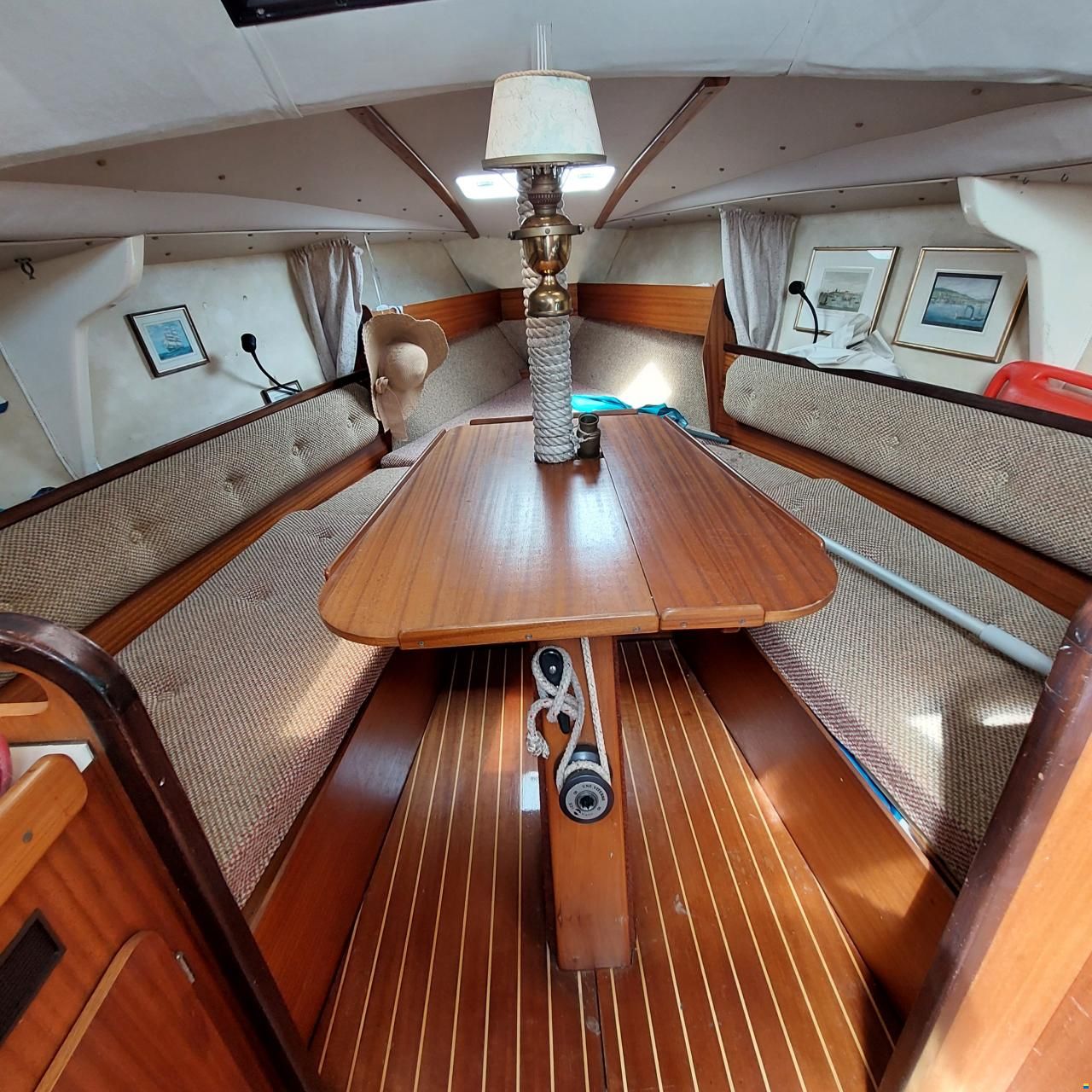 Jeanneau Fantasia 27