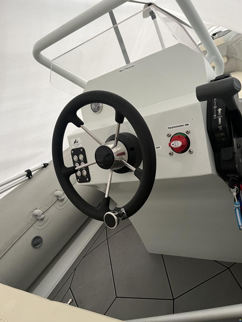 4.8 Schlauchboot mit Aluminum Rumpf