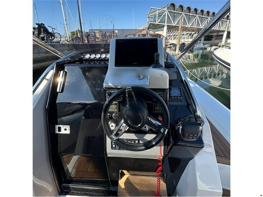 Magazzu' MX-12