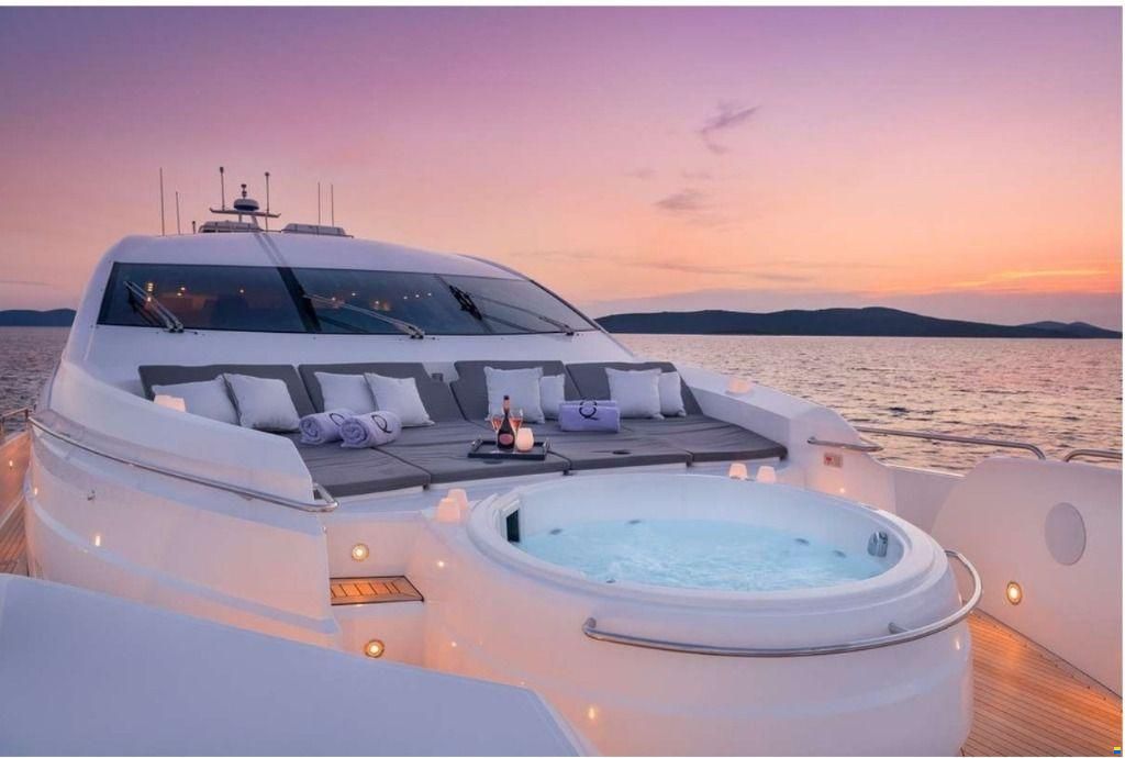 Sunseeker PREDATOR 108