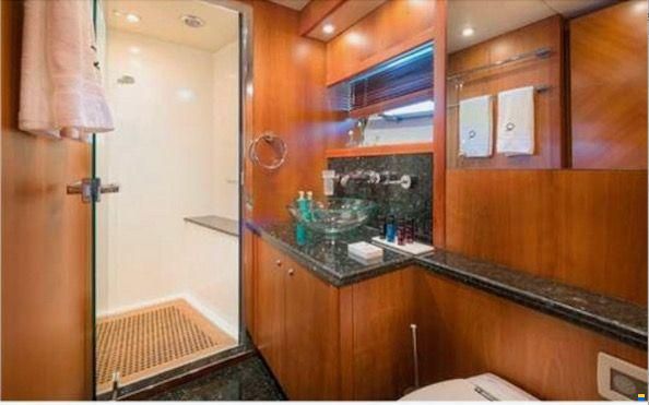 Sunseeker PREDATOR 108