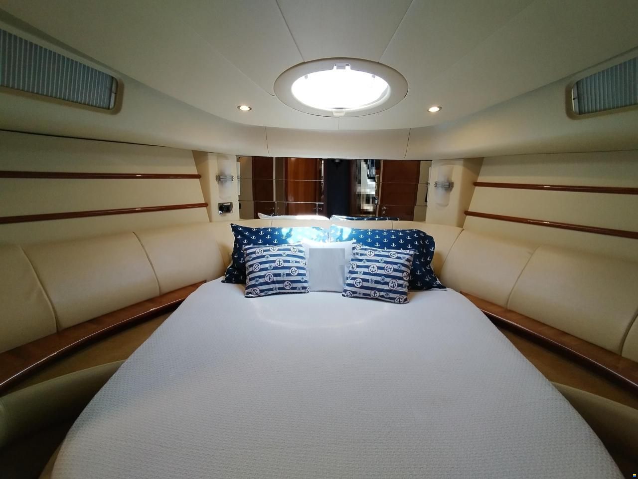 Azimut 46
