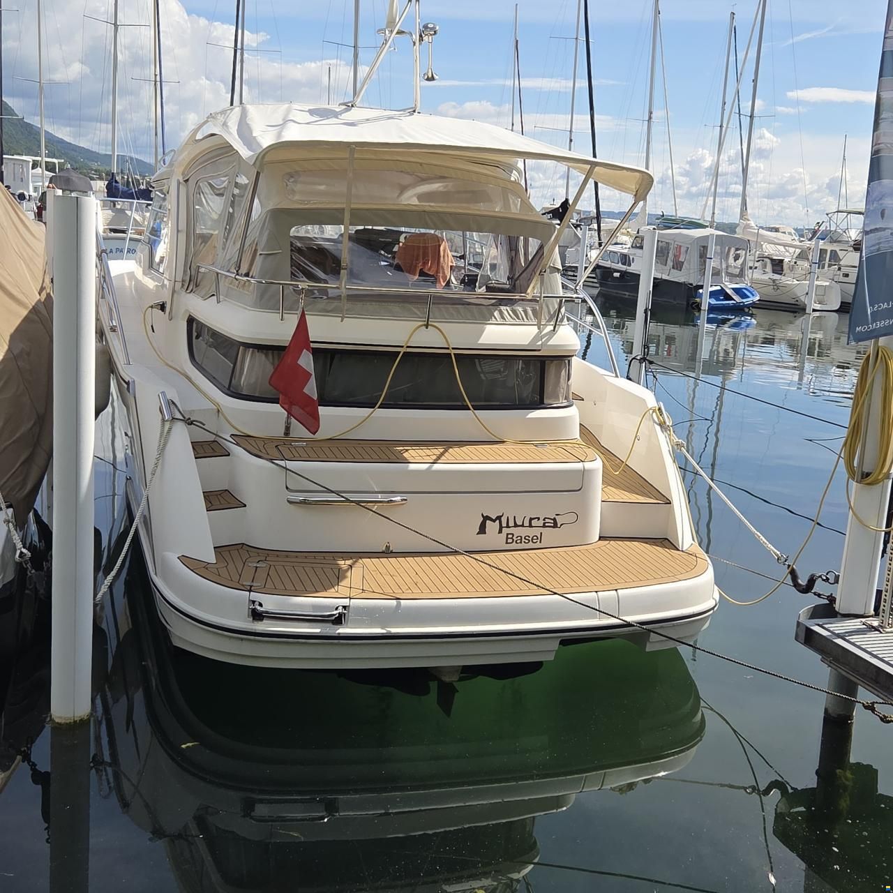 Marex AS 320 AFT Cabine Cruiser