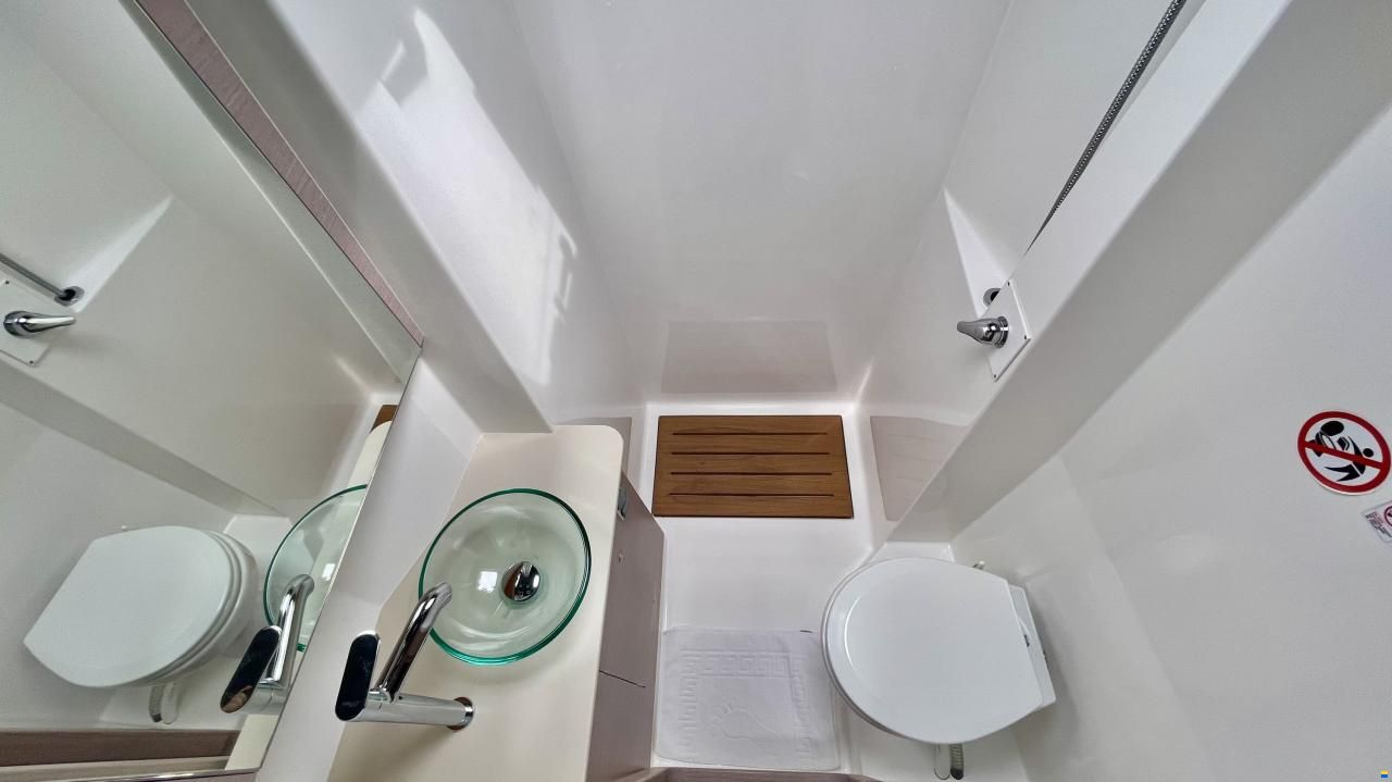 Dufour Catamarans 48