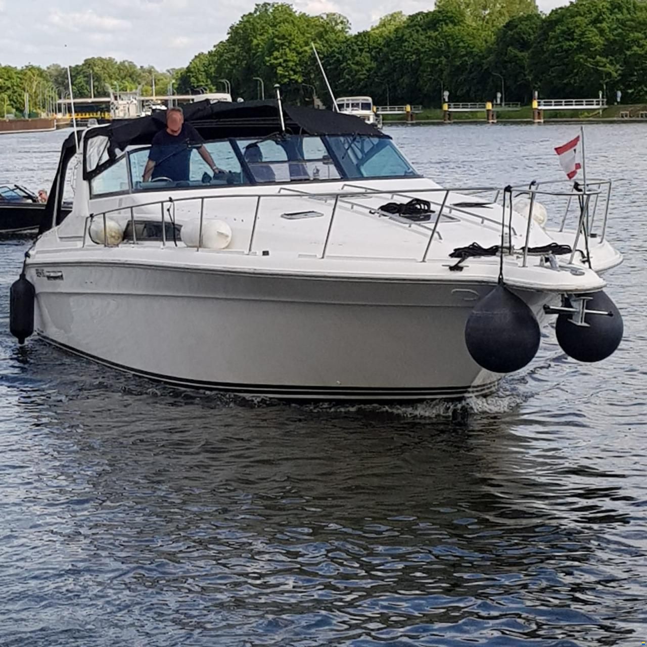 Sea Ray sundancer 420