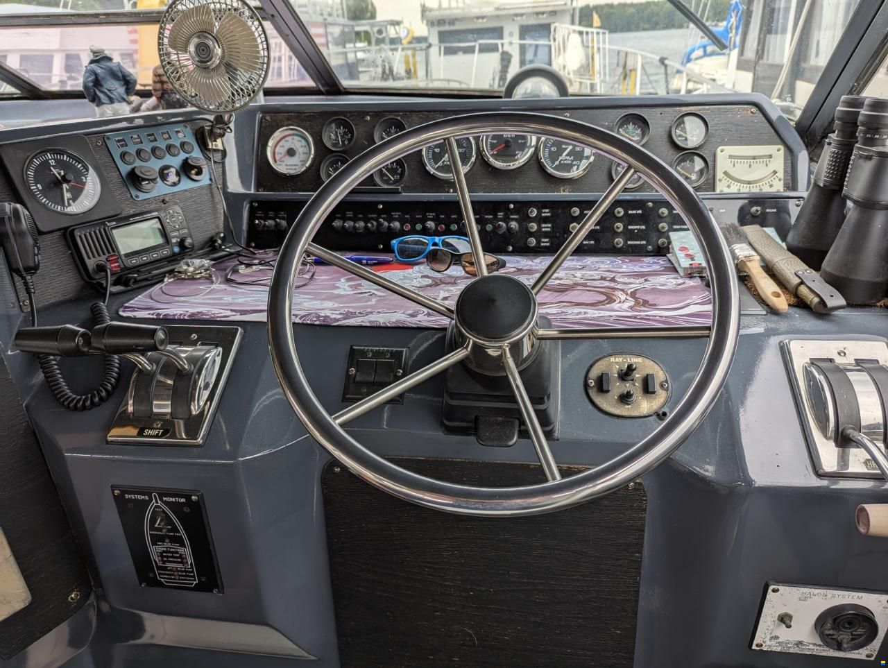 Sea Ray sundancer 420
