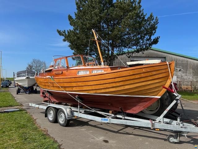 Johansson Schweden Klassisches Tuckerboot