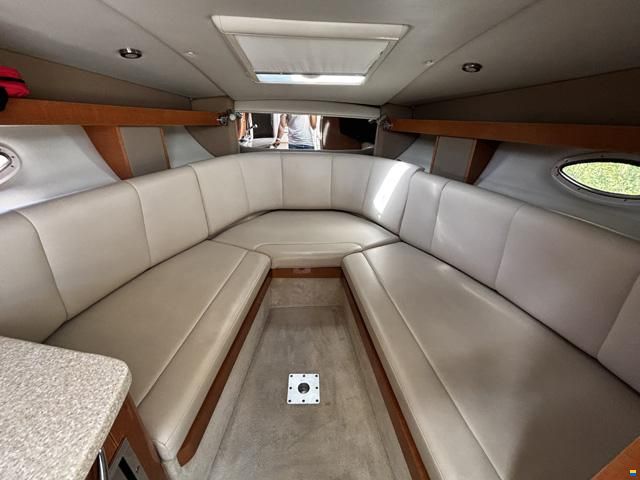 Chaparral 250 Signature