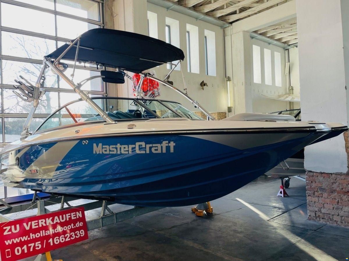 MasterCraft X2