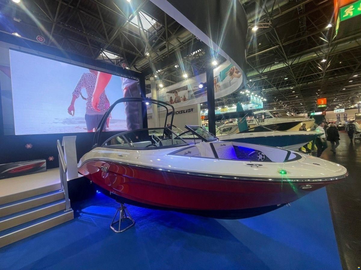 Sea Ray 210 SPXE SPN