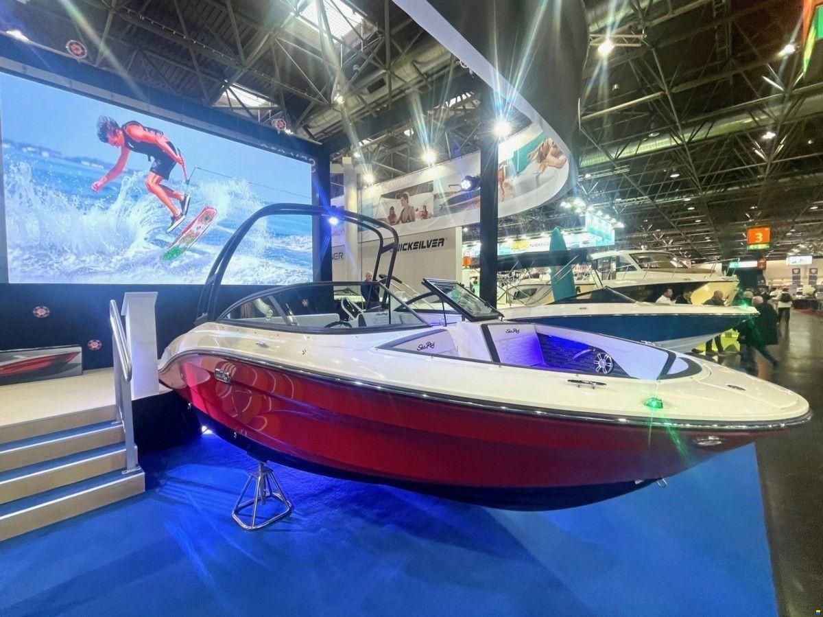 Sea Ray 210 SPXE SPN