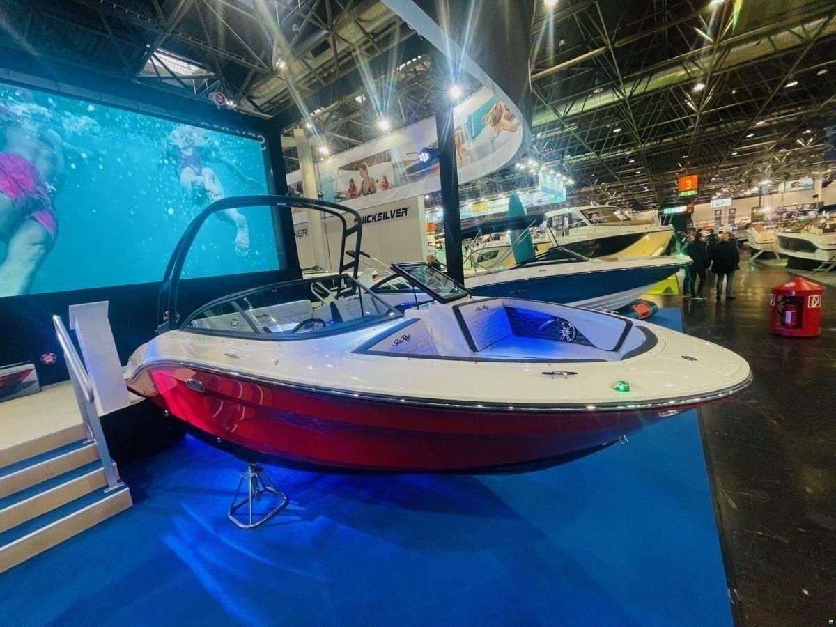 Sea Ray 210 SPXE SPN