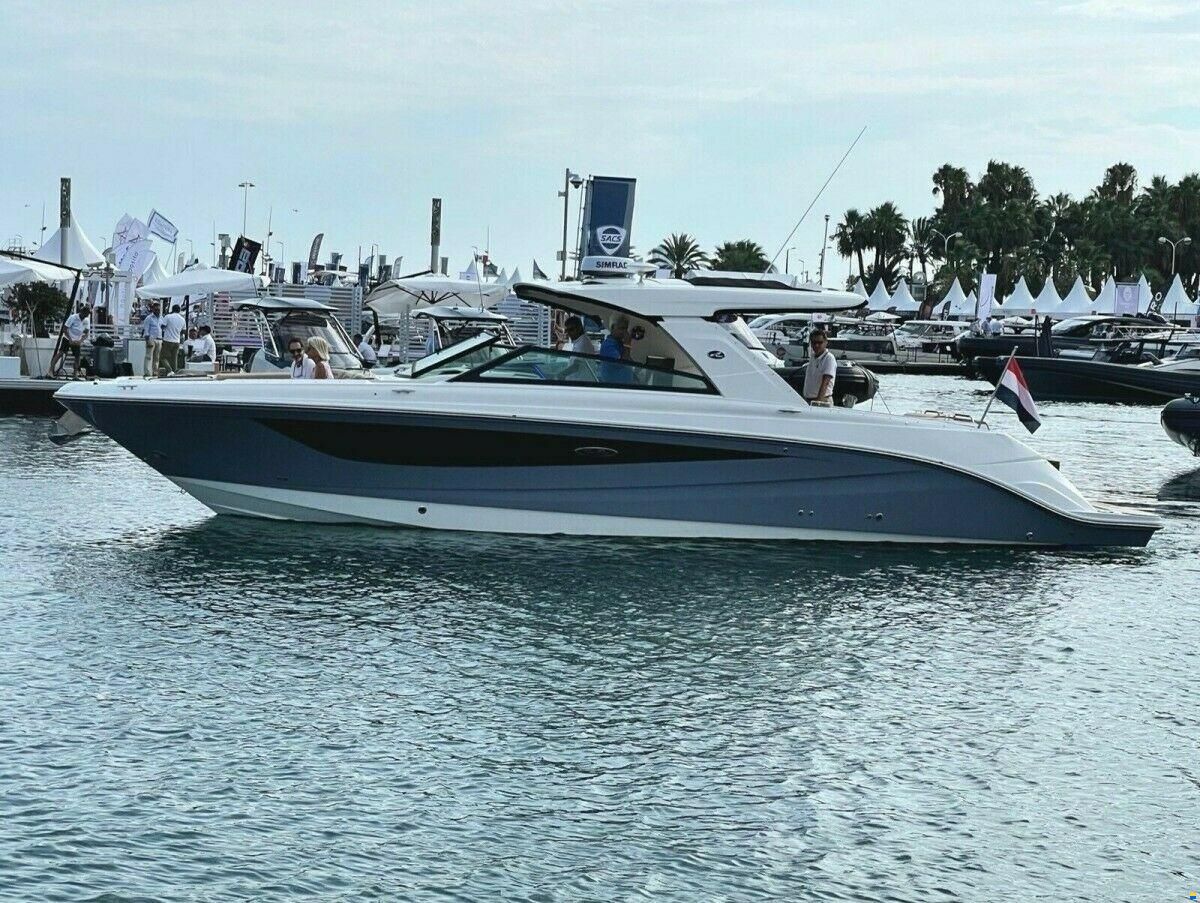 Sea Ray 400 SLX Bowrider