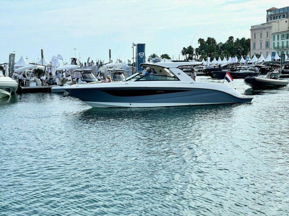 Sea Ray 400 SLX Bowrider