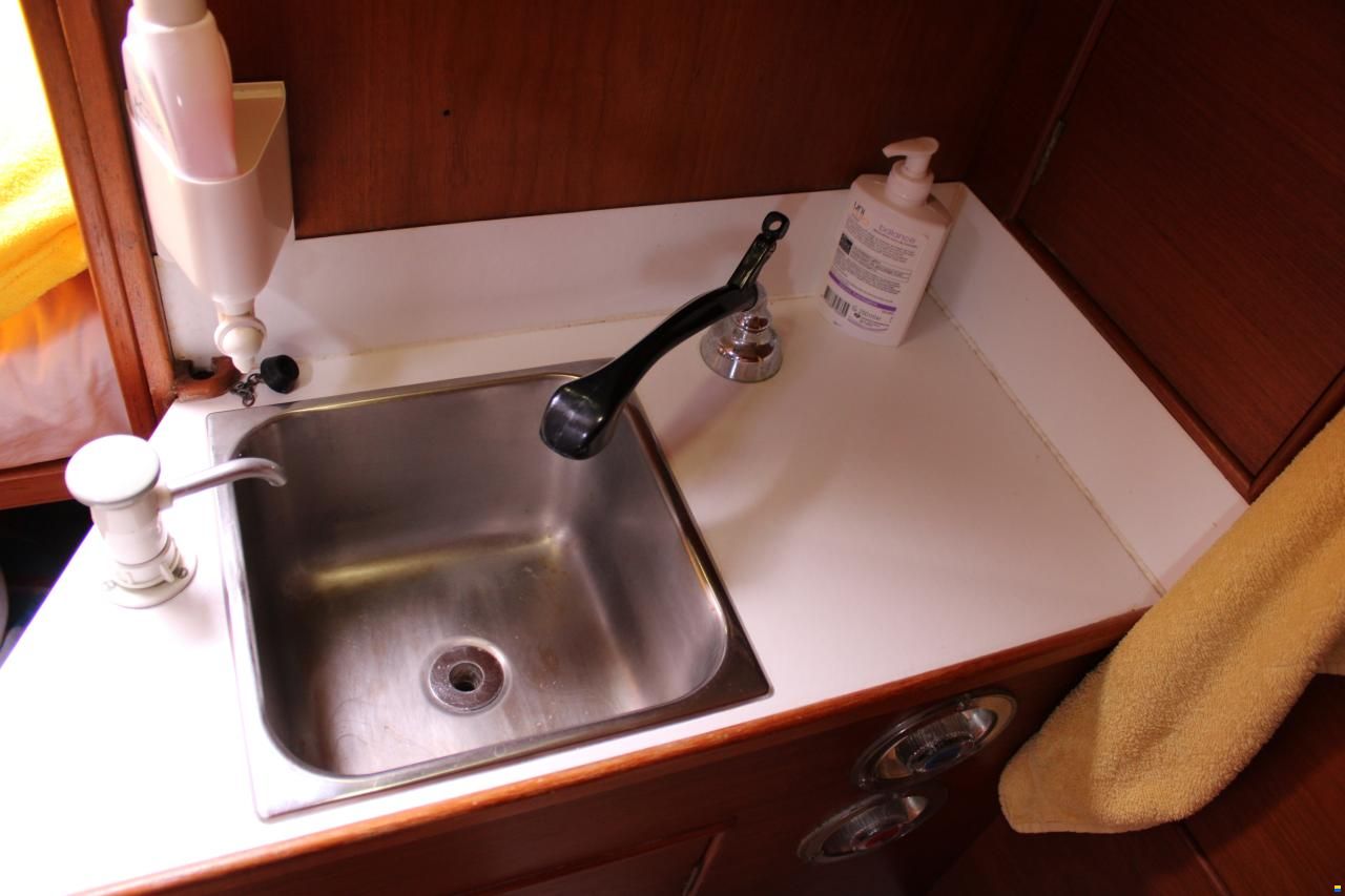 Colvic Liberator 35